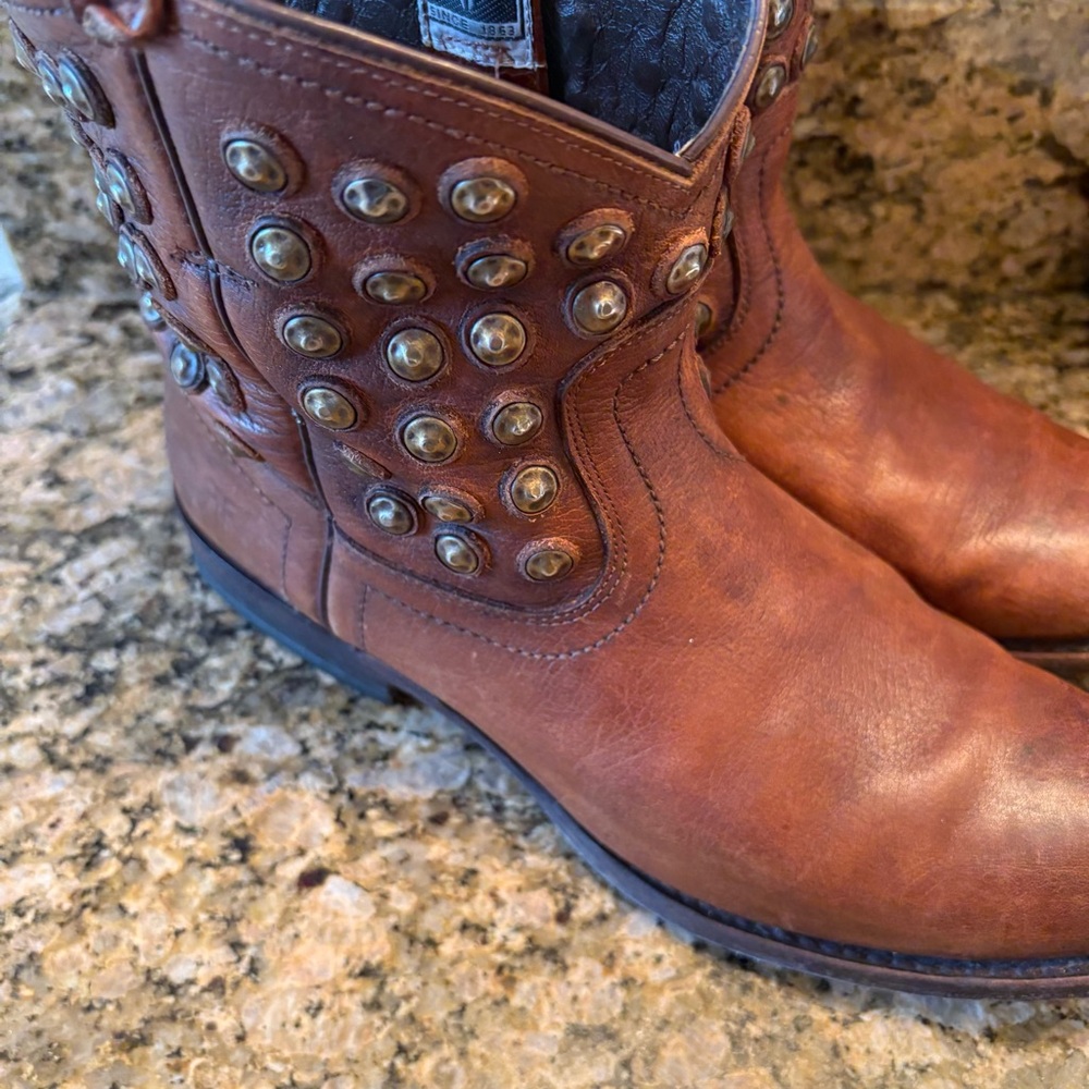Frye boots - Picture 4 of 8